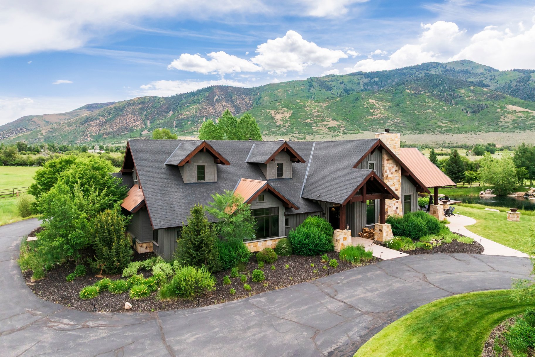  Twilight Moon Ranch on 8 Acres - 物件實景