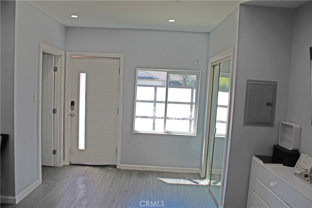 North Hills, California, 91343, United States, 4 Bedrooms Bedrooms, ,3 BathroomsBathrooms,Residential,For Sale,1990989