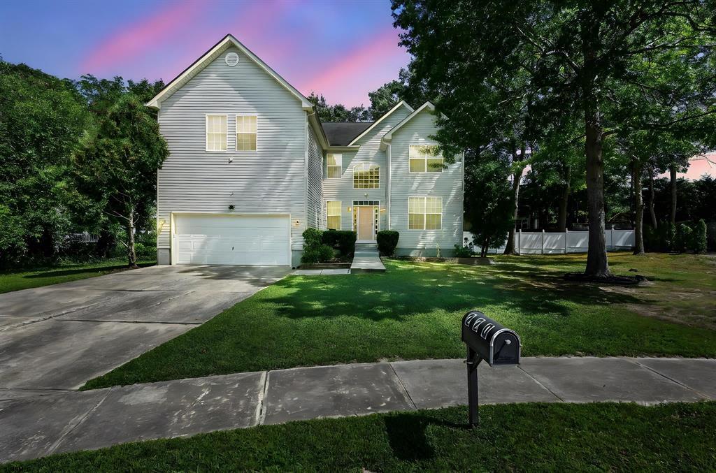 Egg Harbor TWP, New Jersey, 08234, United States, 5 Bedrooms Bedrooms, ,3 BathroomsBathrooms,Residential,For Sale,1931545