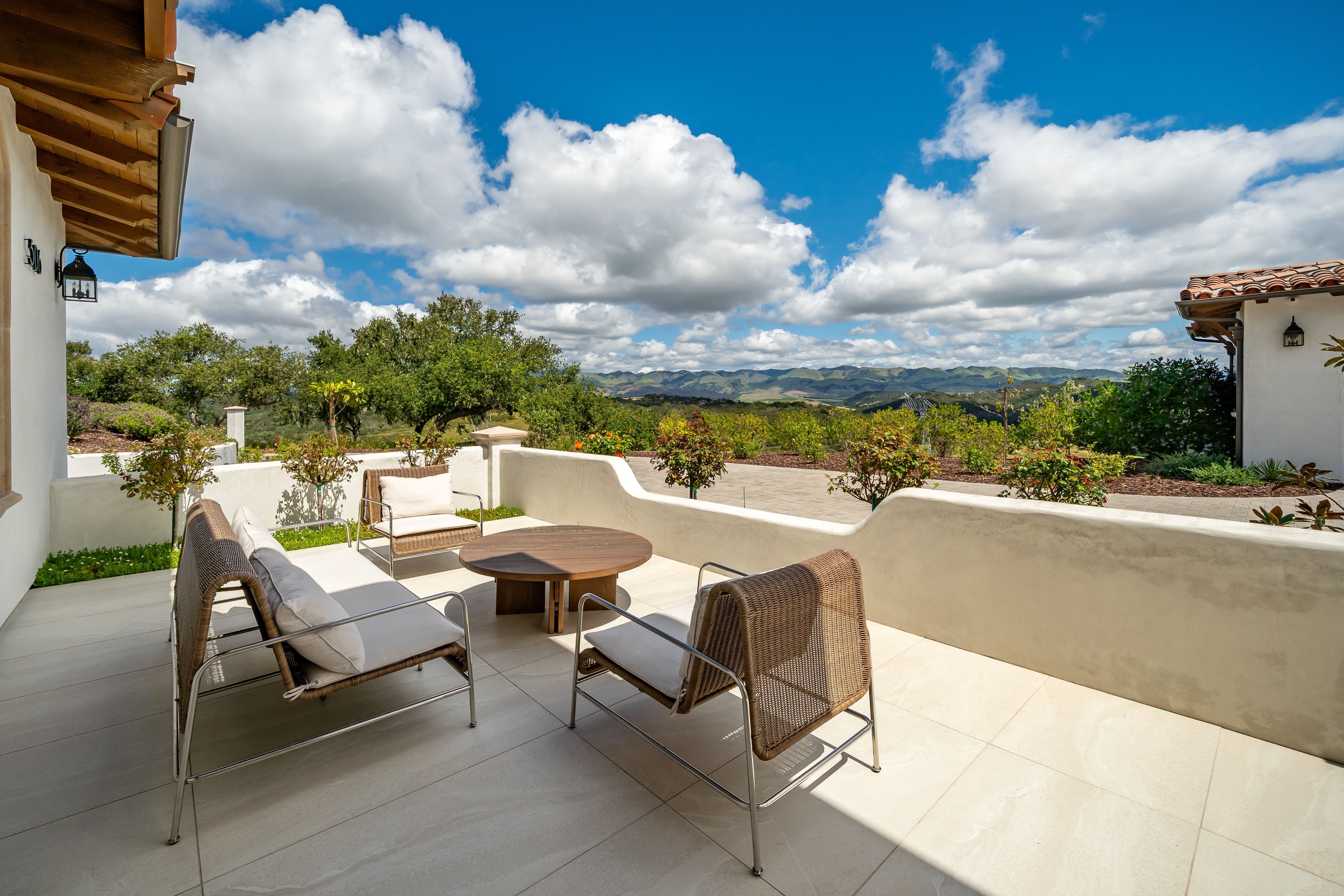  Refined Coastal Wine Country Living on 22 Private Acres - 物件實景