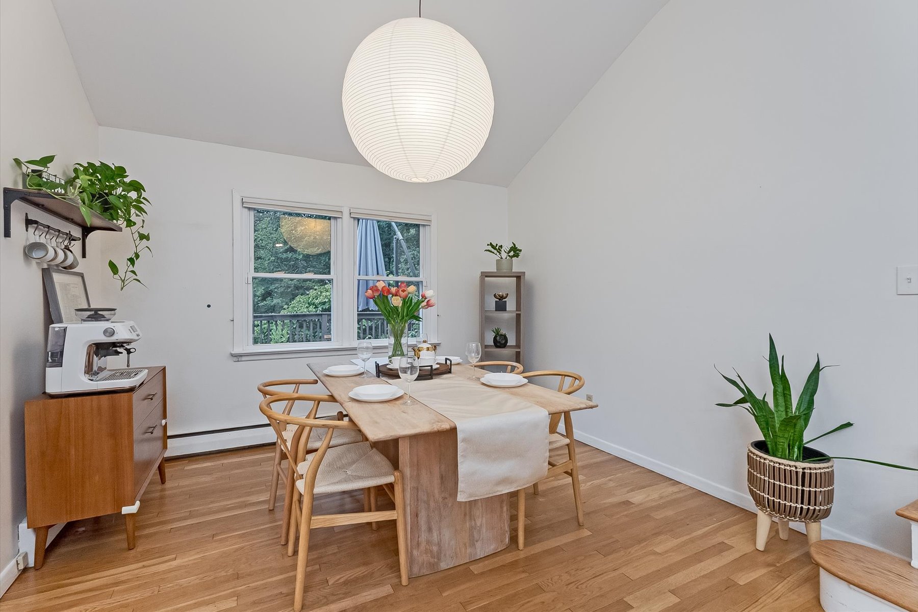  Modern Comforts - Inviting Living Spaces - Prime Location - 物件實景
