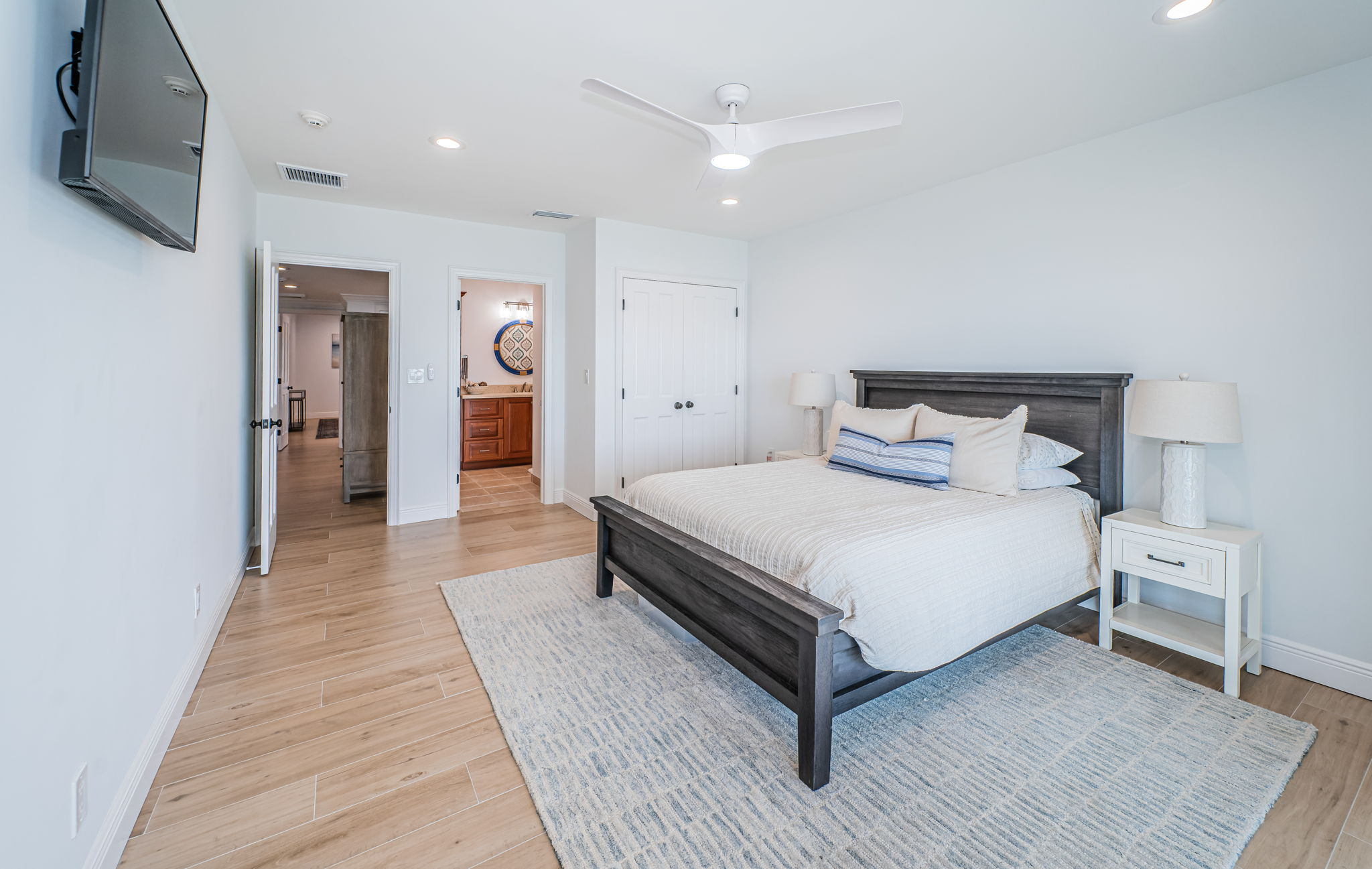 St Petersburg, Florida, 33715, United States, 4 Bedrooms Bedrooms, ,6 BathroomsBathrooms,Residential,For Sale,1978713