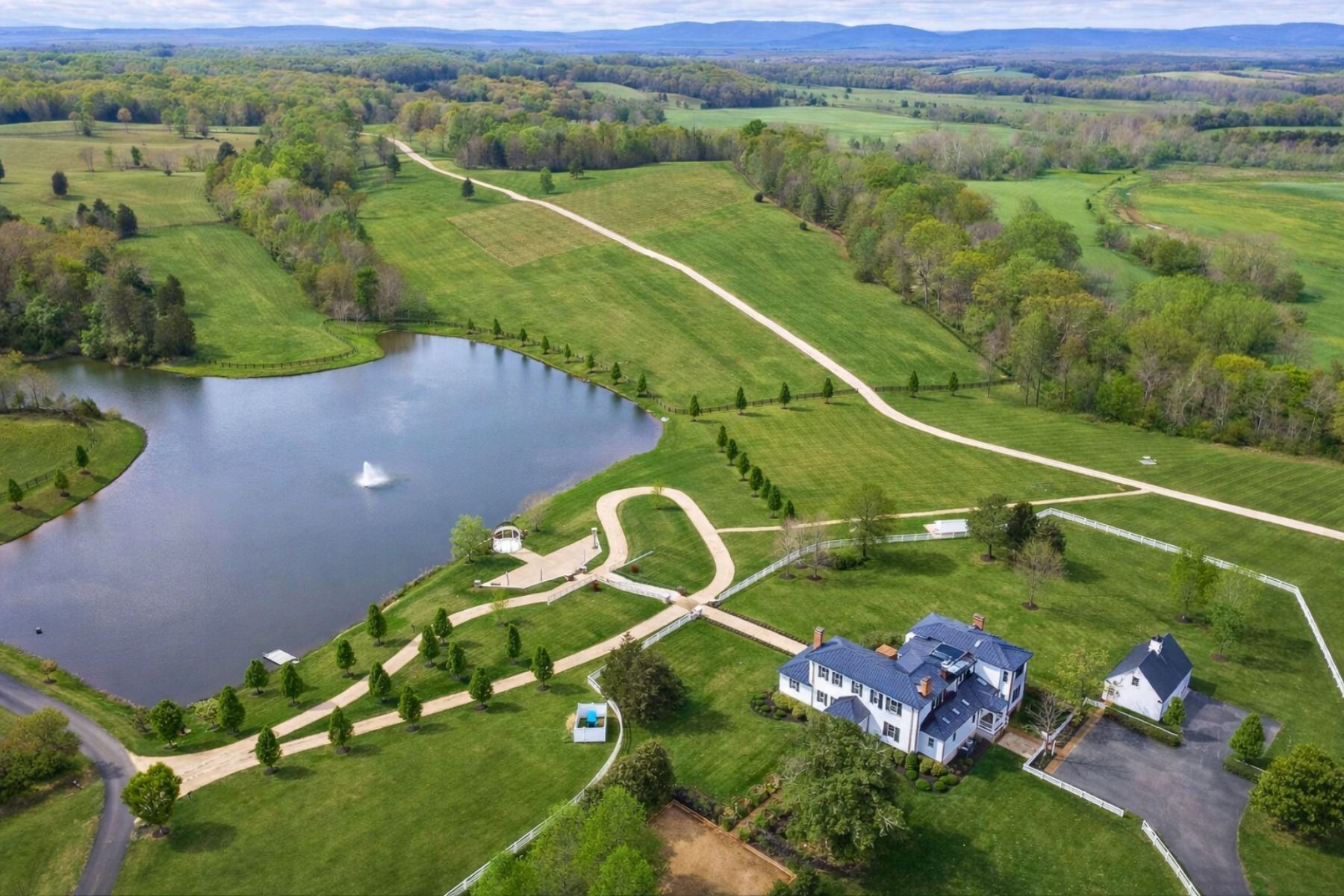  6887 Blenheim Road, Scottsville, VA, 24590 - 物件實景