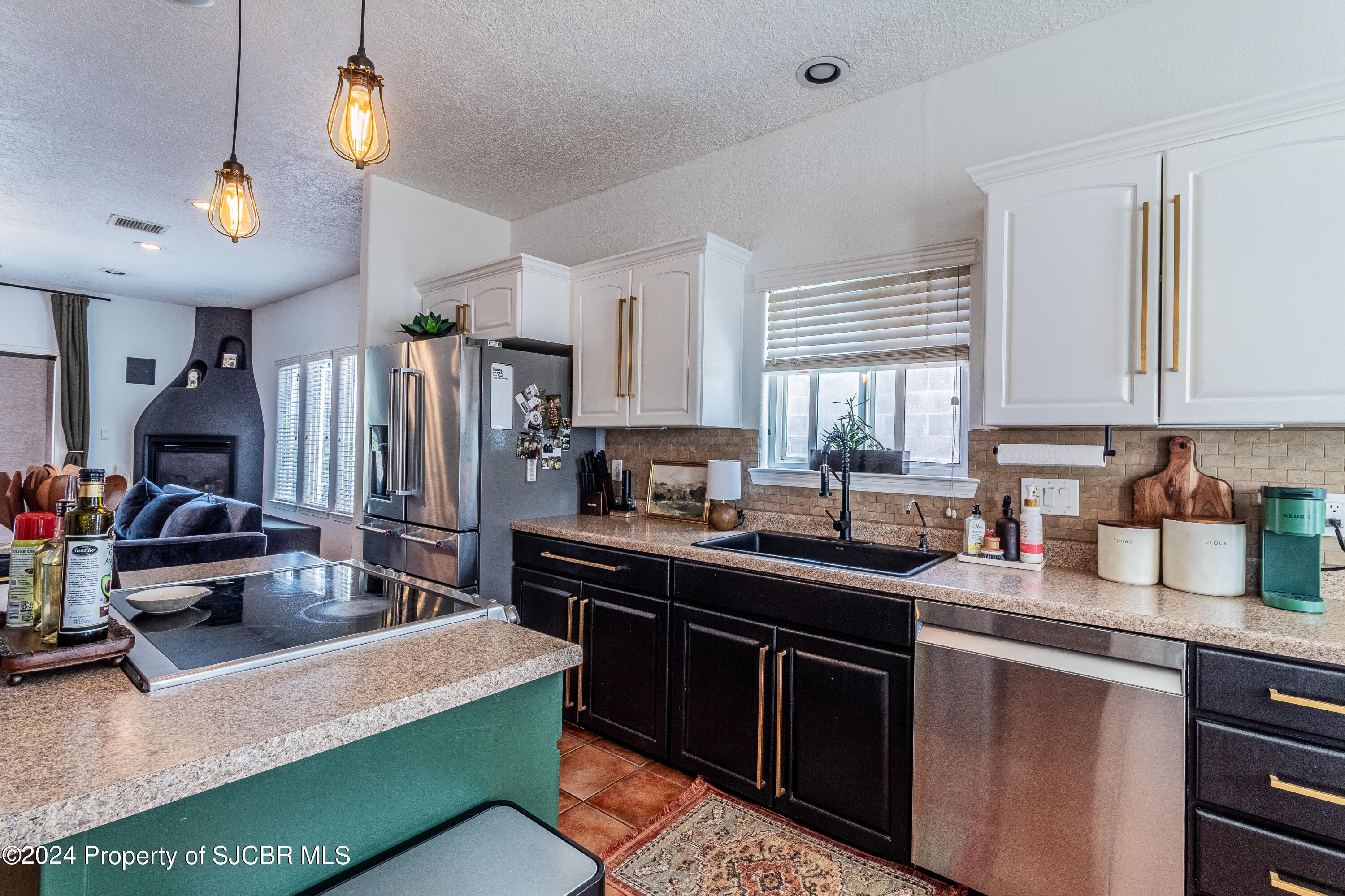 610 CERRILLOS Drive, Farmington, New Mexico, 87401, United States, 4 Bedrooms Bedrooms, ,4 BathroomsBathrooms,Residential,For Sale,610 CERRILLOS Drive,1623720