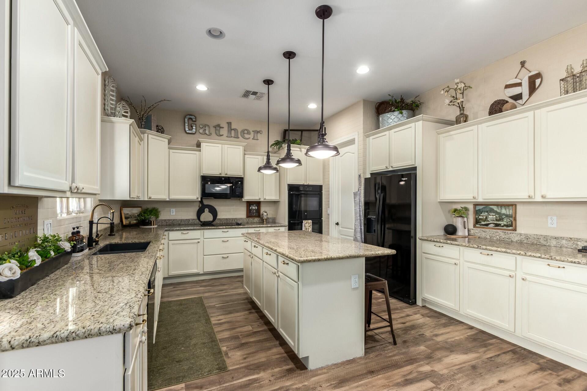 Gilbert, Arizona, 85297, United States, 4 Bedrooms Bedrooms, ,Residential,For Sale,1744665