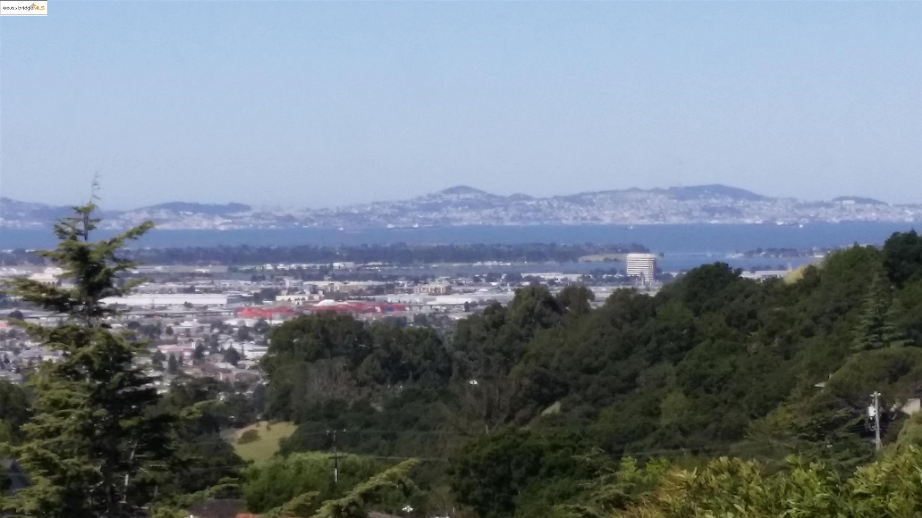 Oakland, California, 94605, United States, ,Land,For Sale,1906465