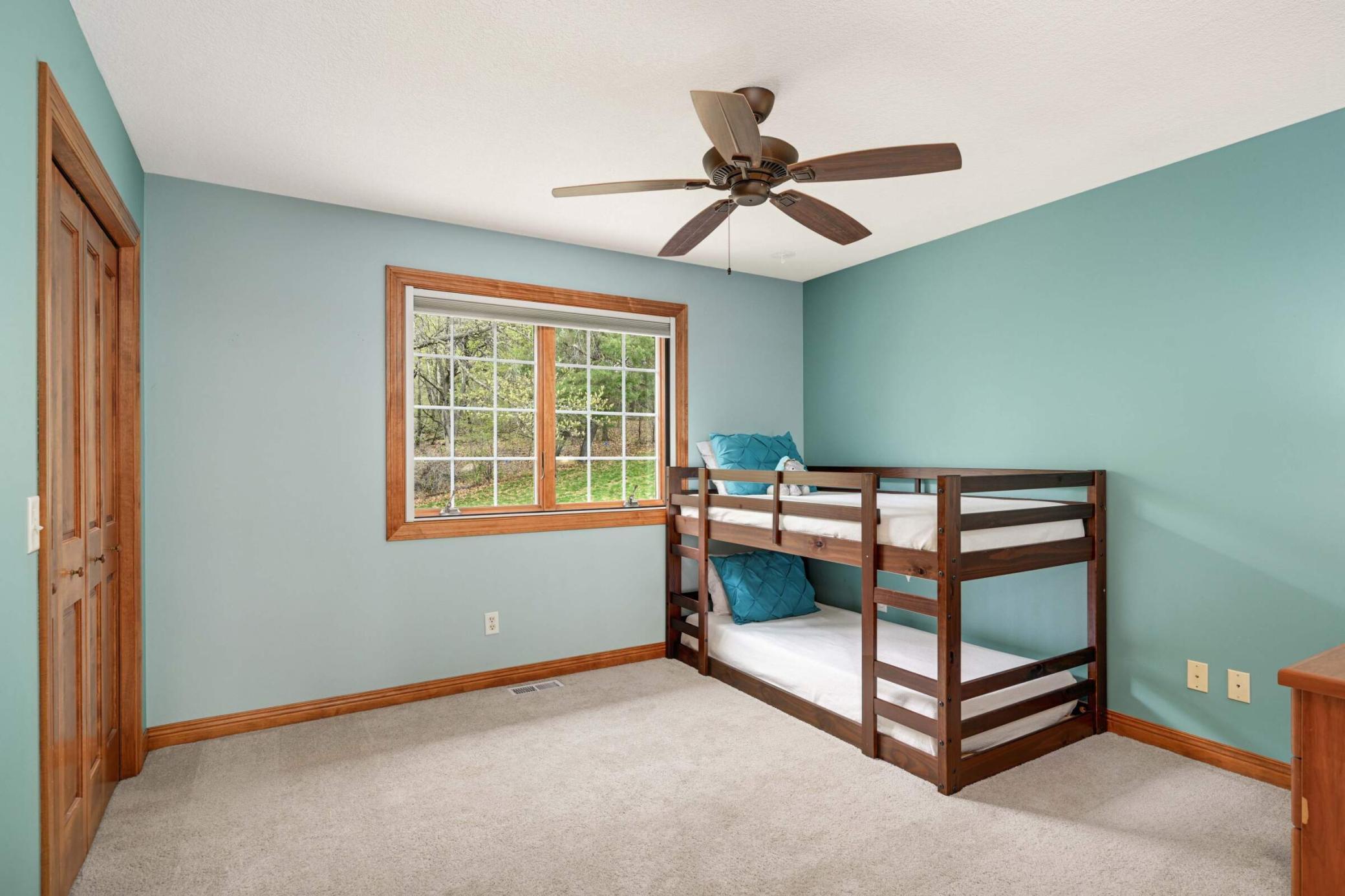 Woodbury, Minnesota, 55129, United States, 5 Bedrooms Bedrooms, ,5 BathroomsBathrooms,Residential,For Sale,1989522