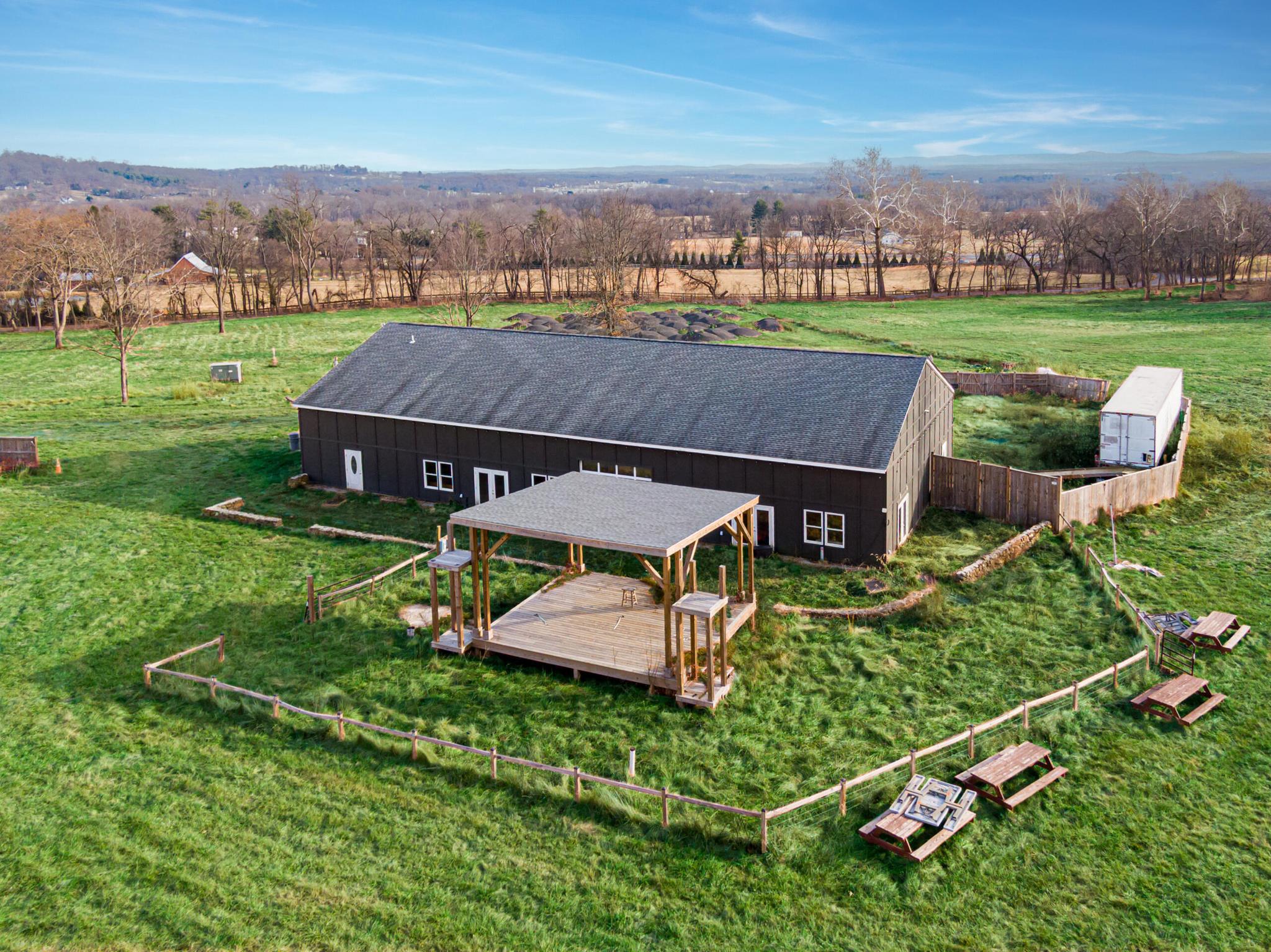  34266 Williams Gap Road, Round Hill, VA, 20141 - 物件實景