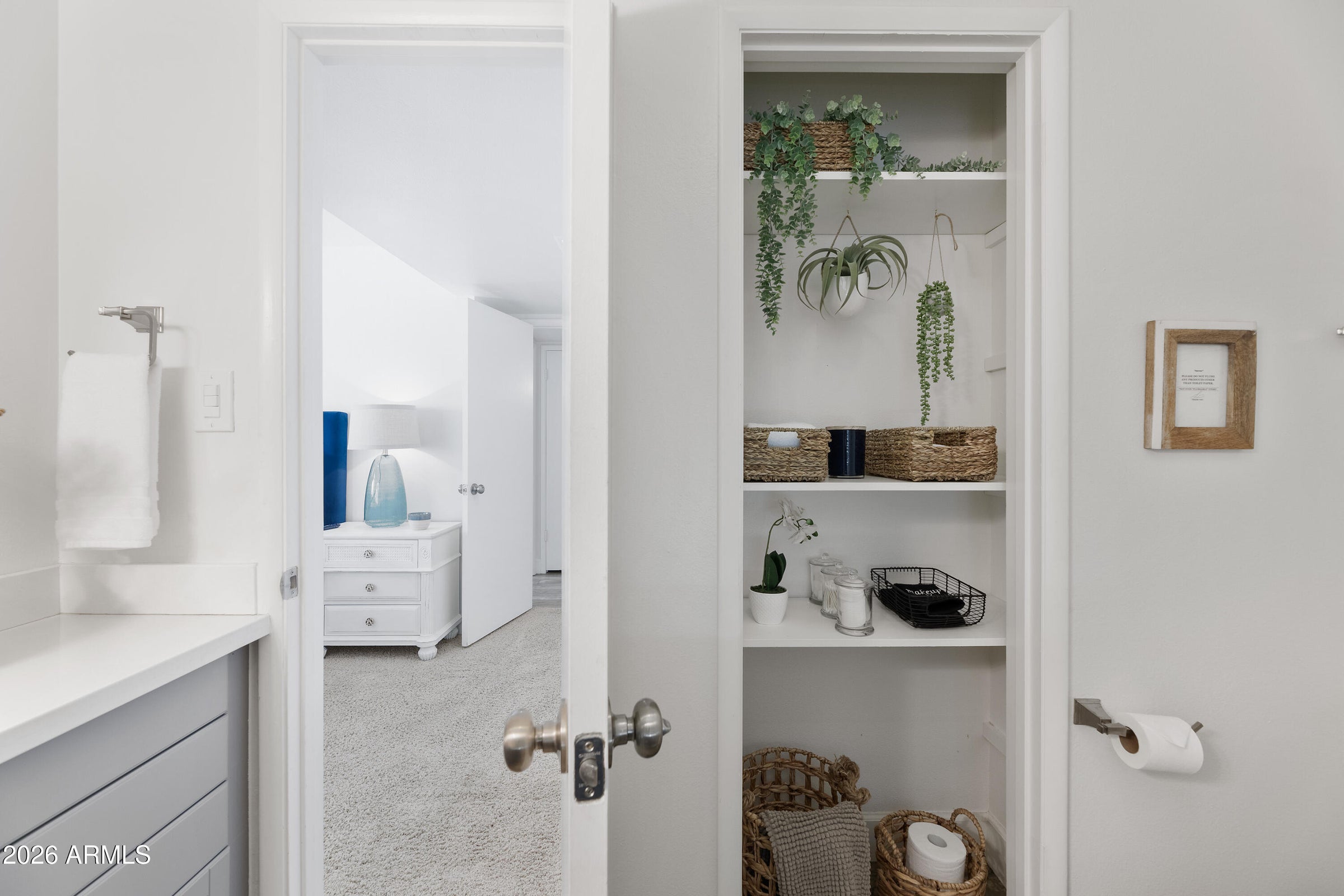 Scottsdale, Arizona, 85257, United States, 3 Bedrooms Bedrooms, ,2 BathroomsBathrooms,Residential,For Sale,2048628