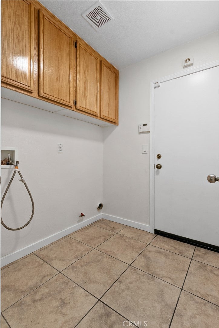 Banning, California, 92220, United States, 4 Bedrooms Bedrooms, ,3 BathroomsBathrooms,Residential,For Sale,1987366