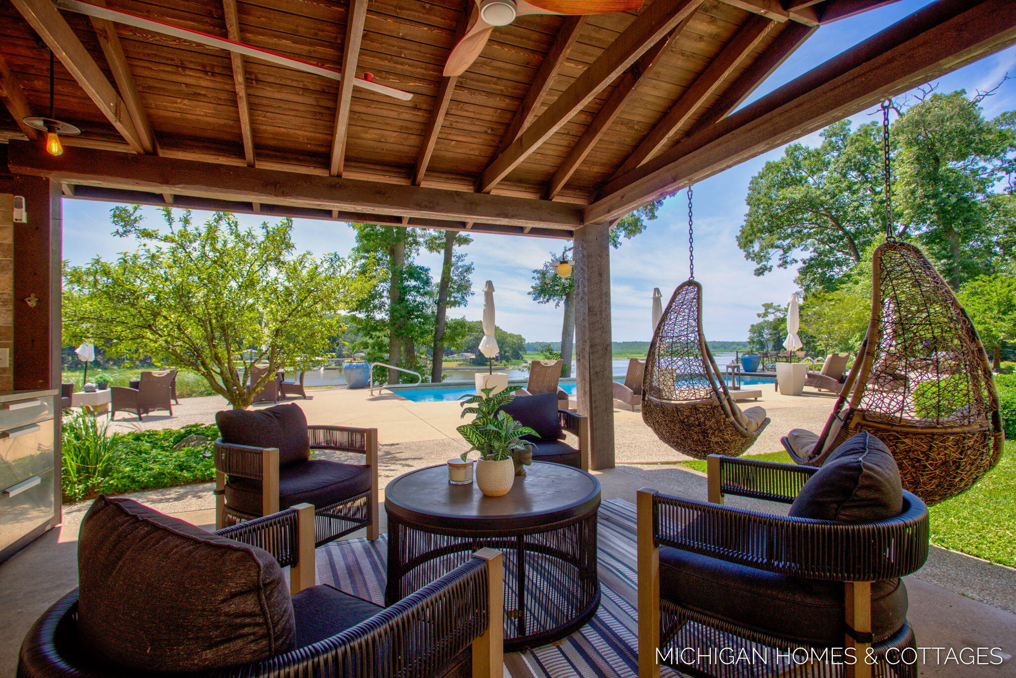 Saugatuck, Michigan, 49453, United States, 5 Bedrooms Bedrooms, ,4 BathroomsBathrooms,Residential,For Sale,1940964