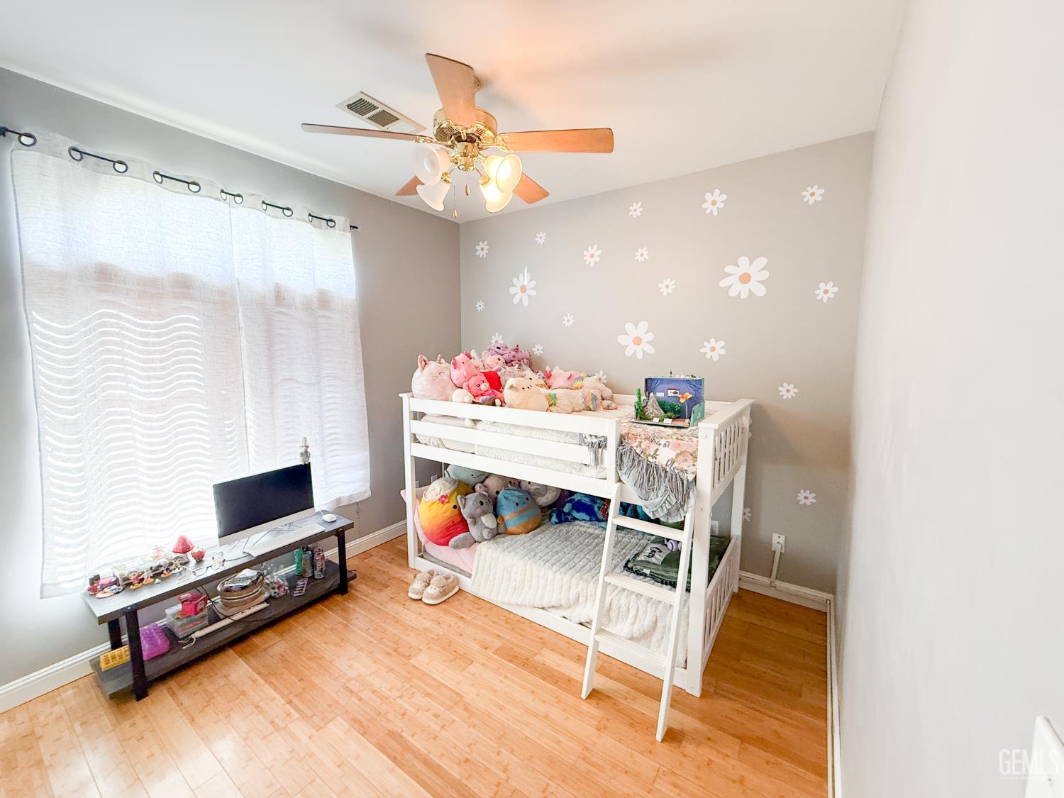 Bakersfield, California, 93314, United States, 3 Bedrooms Bedrooms, ,2 BathroomsBathrooms,Residential,For Sale,1966824