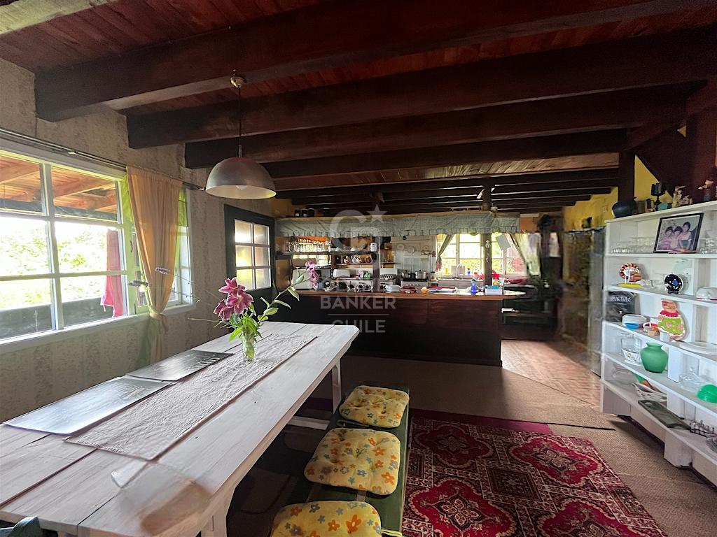 Futrono, Chile, 5 Bedrooms Bedrooms, ,4 BathroomsBathrooms,Residential,For Sale,1920006