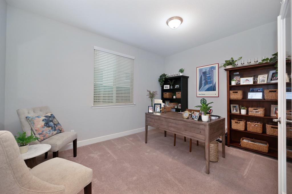 Woodland, California, 95776, United States, 3 Bedrooms Bedrooms, ,2 BathroomsBathrooms,Residential,For Sale,1989380