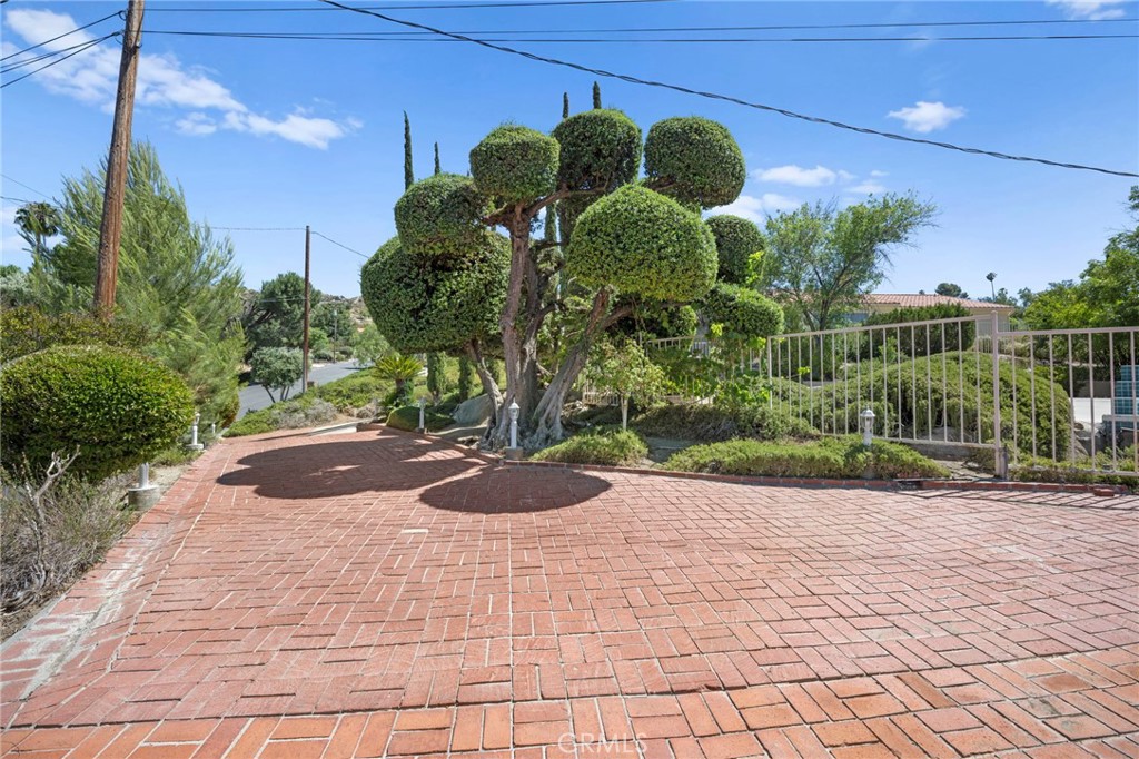 Hemet, California, 92544, United States, 5 Bedrooms Bedrooms, ,4 BathroomsBathrooms,Residential,For Sale,1896645