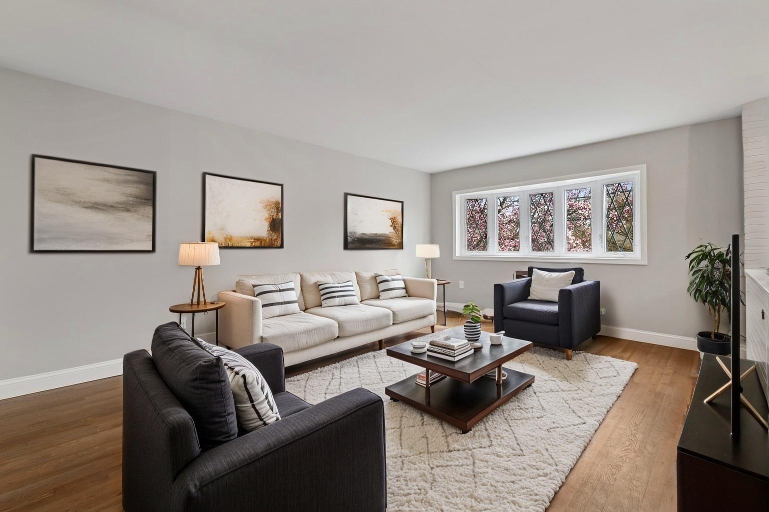 Bronx, New York, 10465, United States, 3 Bedrooms Bedrooms, ,2 BathroomsBathrooms,Residential,For Sale,1794216