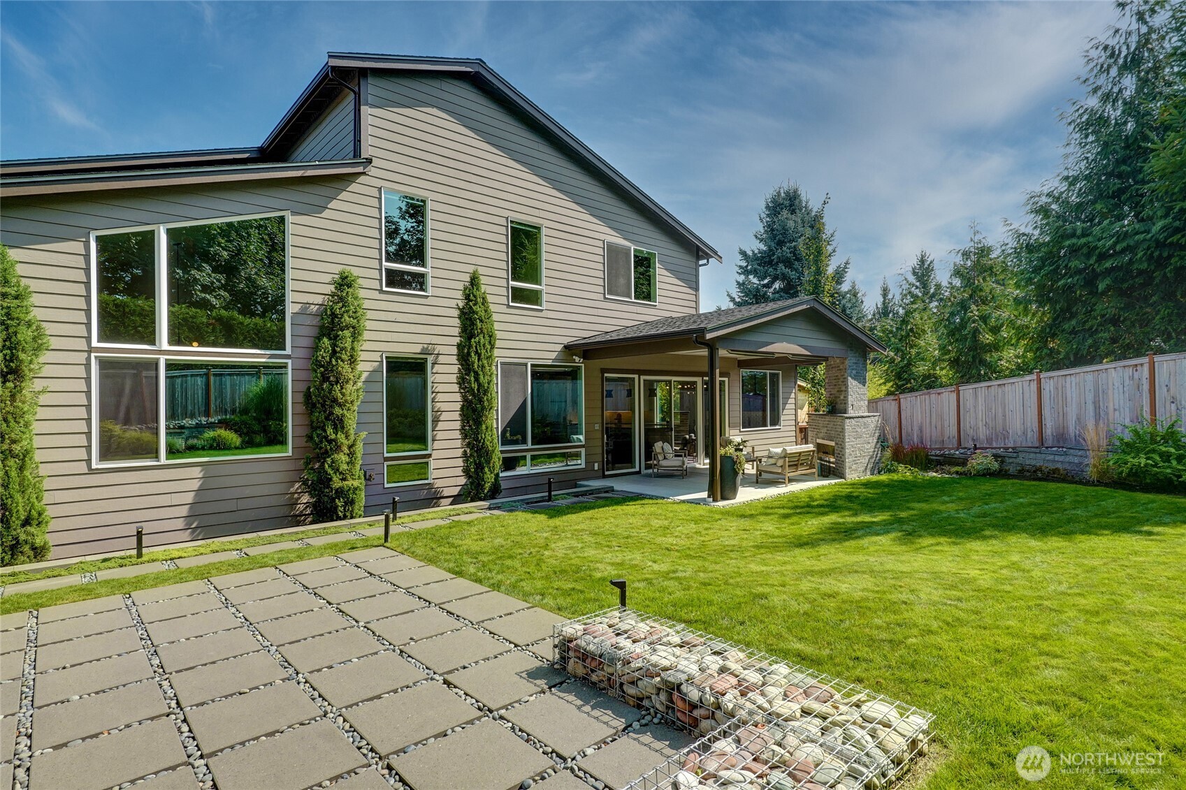 Bothell, Washington, 98021, United States, 5 Bedrooms Bedrooms, ,3 BathroomsBathrooms,Residential,For Sale,1949768