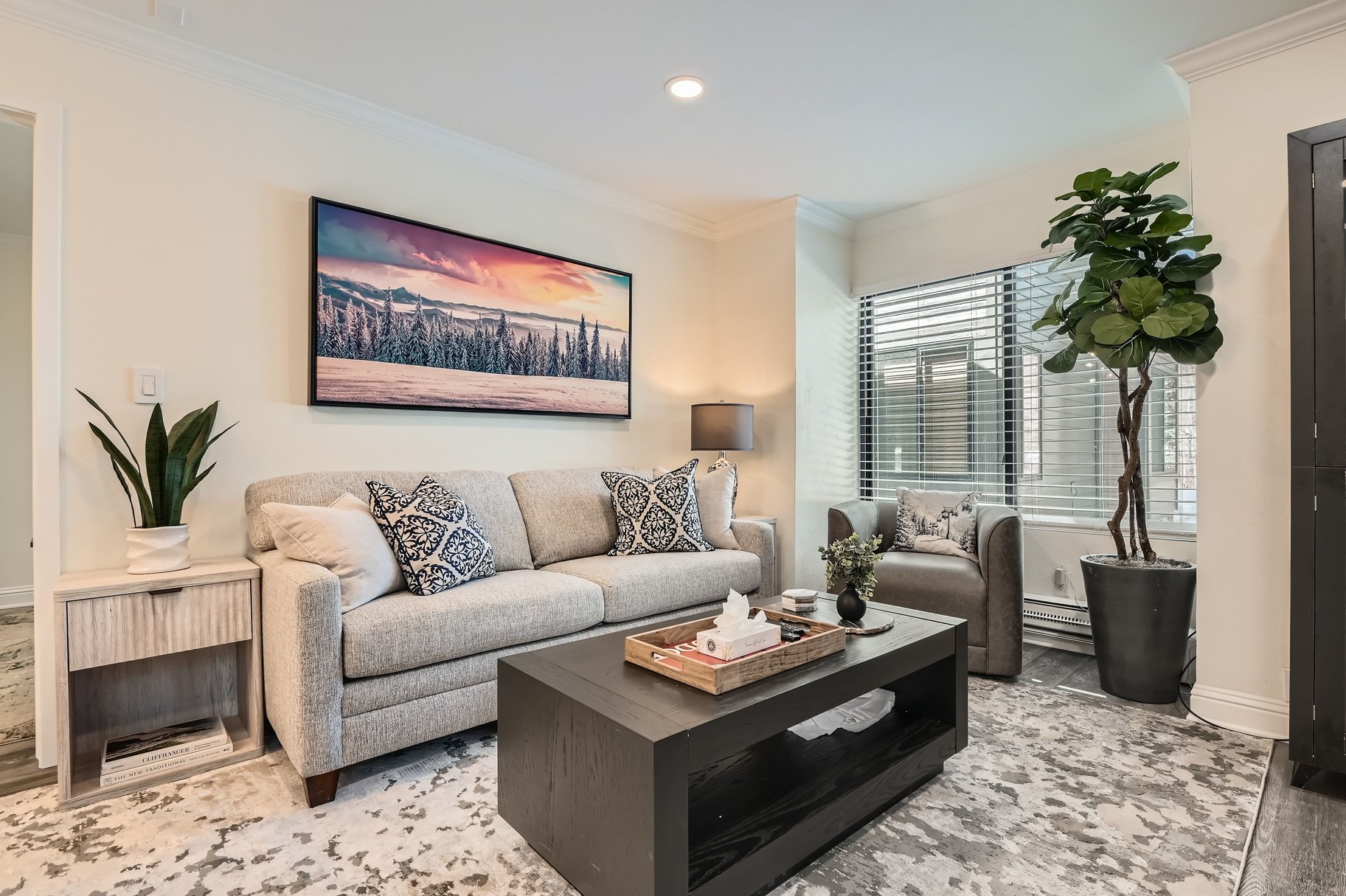  Hidden Gem Alert. Pond-Front. Turnkey. Income-Ready - 物件實景