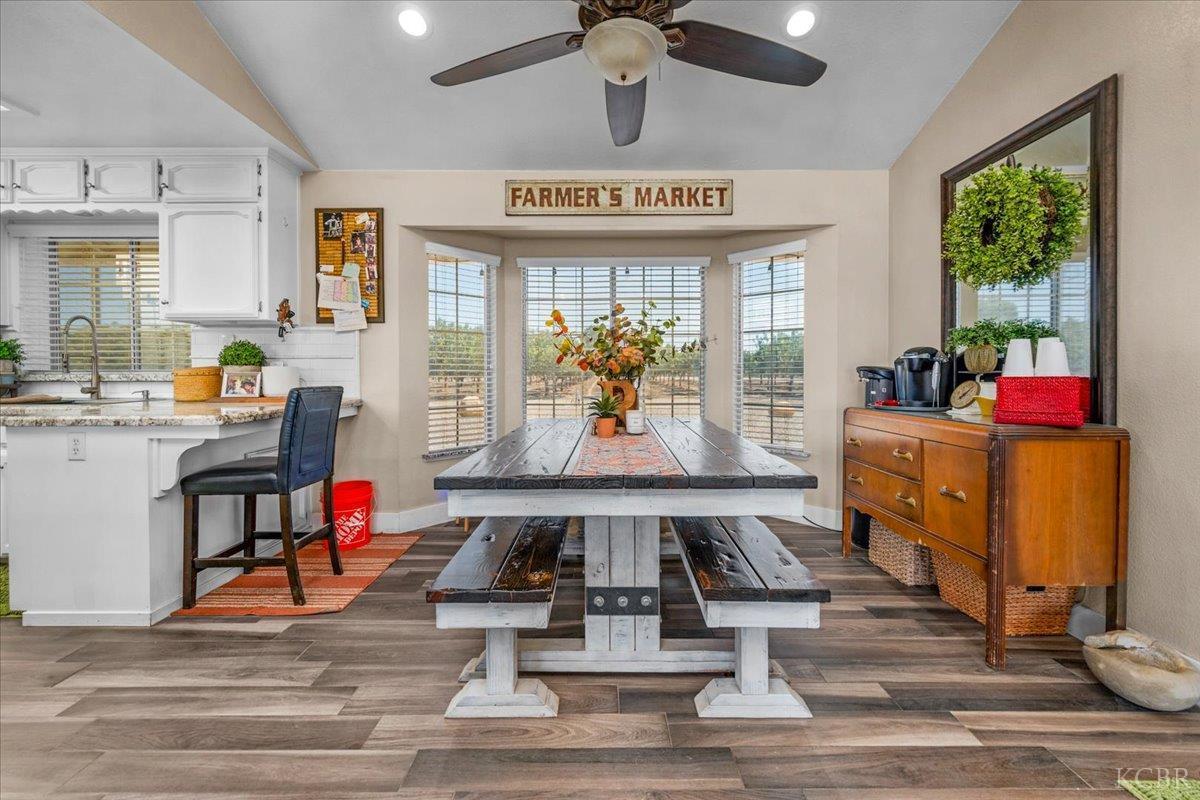 Stratford, California, 93266, United States, 3 Bedrooms Bedrooms, ,2 BathroomsBathrooms,Residential,For Sale,1975413