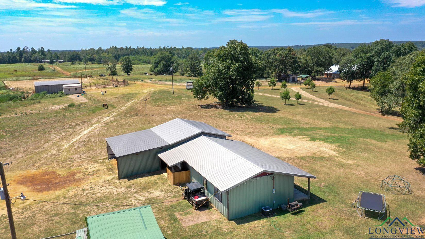 5660-01 Texas Highway 8, Linden, Texas, 75563, United States, 4 Bedrooms Bedrooms, ,3 BathroomsBathrooms,Residential,For Sale,5660-01 Texas Highway 8,1322906