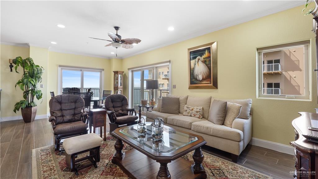 South Padre Island, Texas, 78597, United States, 3 Bedrooms Bedrooms, ,4 BathroomsBathrooms,Residential,For Sale,1731690