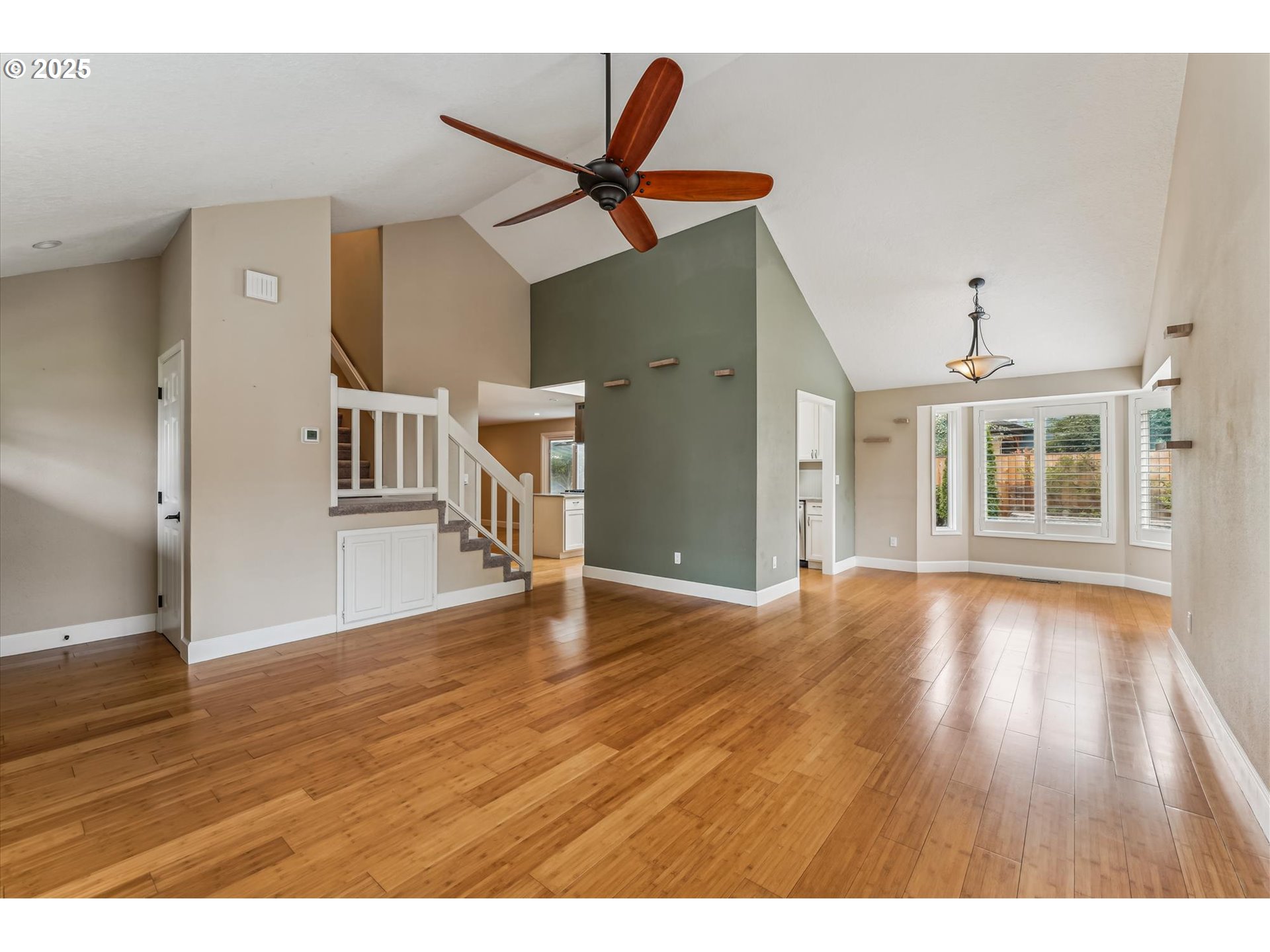Forest Grove, Oregon, 97116, United States, 3 Bedrooms Bedrooms, ,2 BathroomsBathrooms,Residential,For Sale,1917976