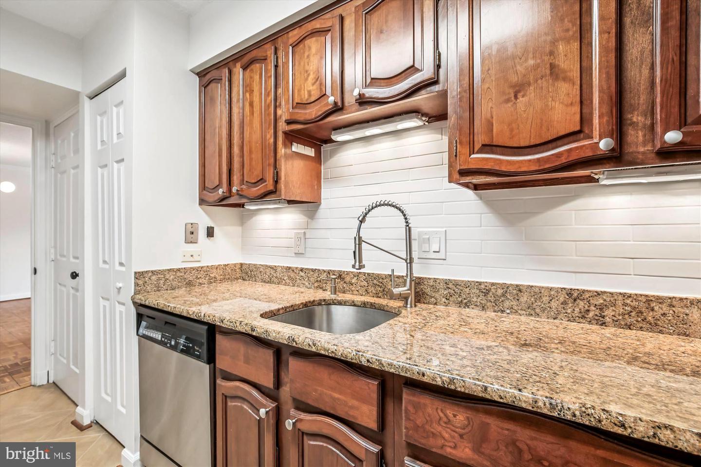 Washington, District of Columbia, 20007, United States, 1 Bedroom Bedrooms, ,1 BathroomBathrooms,Residential,For Sale,1941615