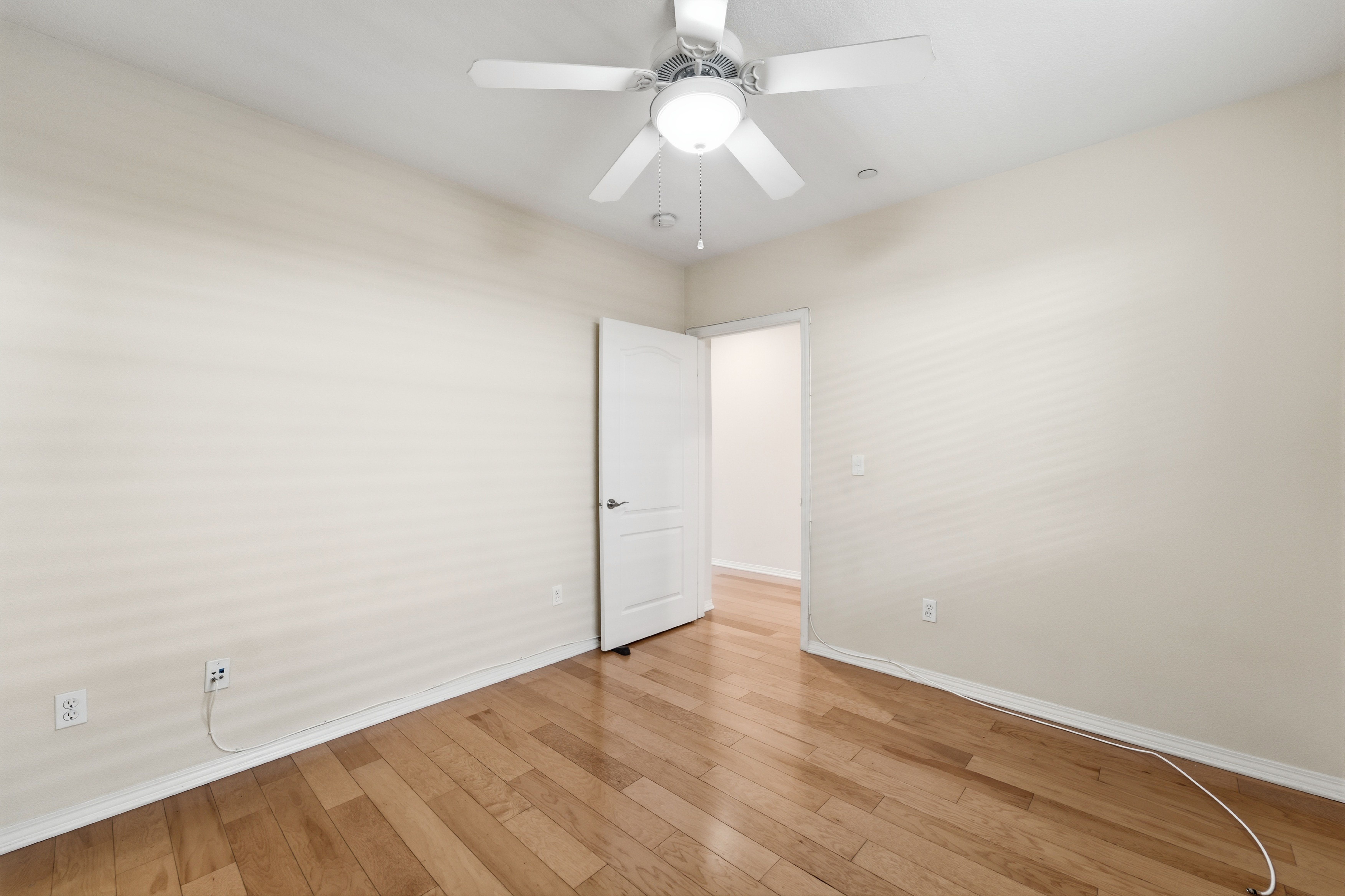  2750 Artesia Boulevard, Redondo Beach, CA 90278 - 物件實景