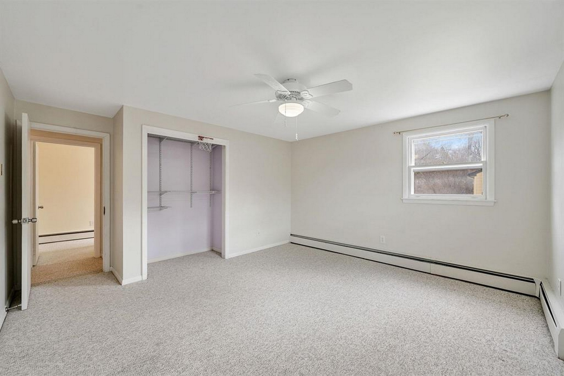  166 Lakeview Drive - 物件實景