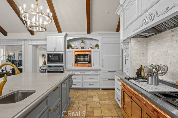 Santa Maria, California, 93455, United States, 5 Bedrooms Bedrooms, ,6 BathroomsBathrooms,Residential,For Sale,2023143