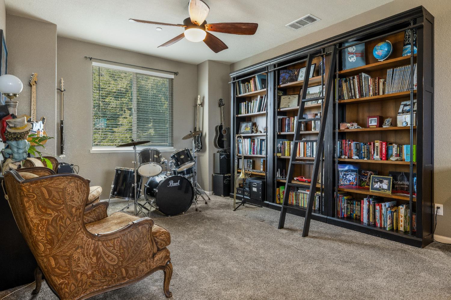 Manteca, California, 95337, United States, 4 Bedrooms Bedrooms, ,4 BathroomsBathrooms,Residential,For Sale,1977472