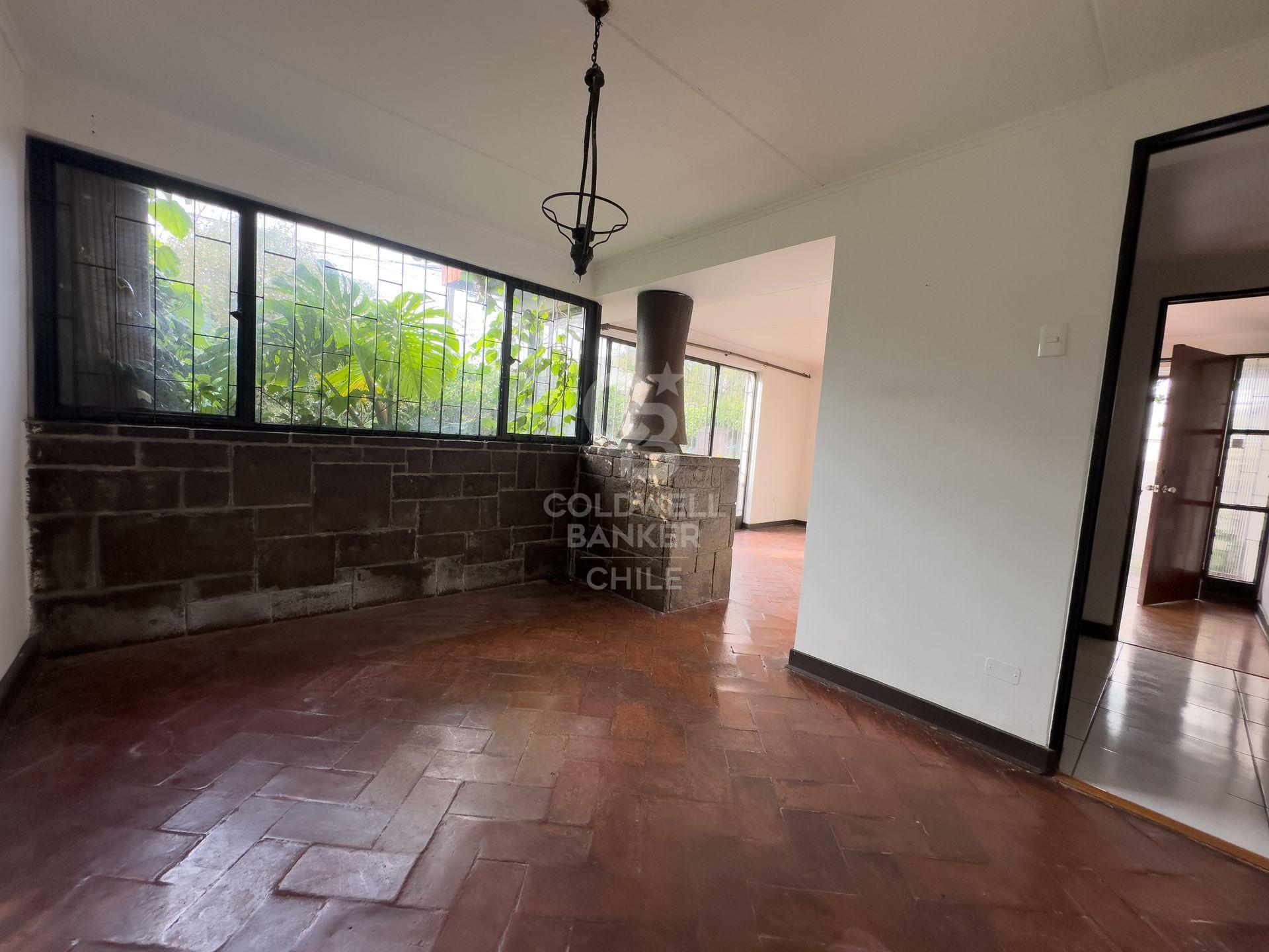 Las Condes, Chile, 4 Bedrooms Bedrooms, ,2 BathroomsBathrooms,Residential,For Sale,1821233