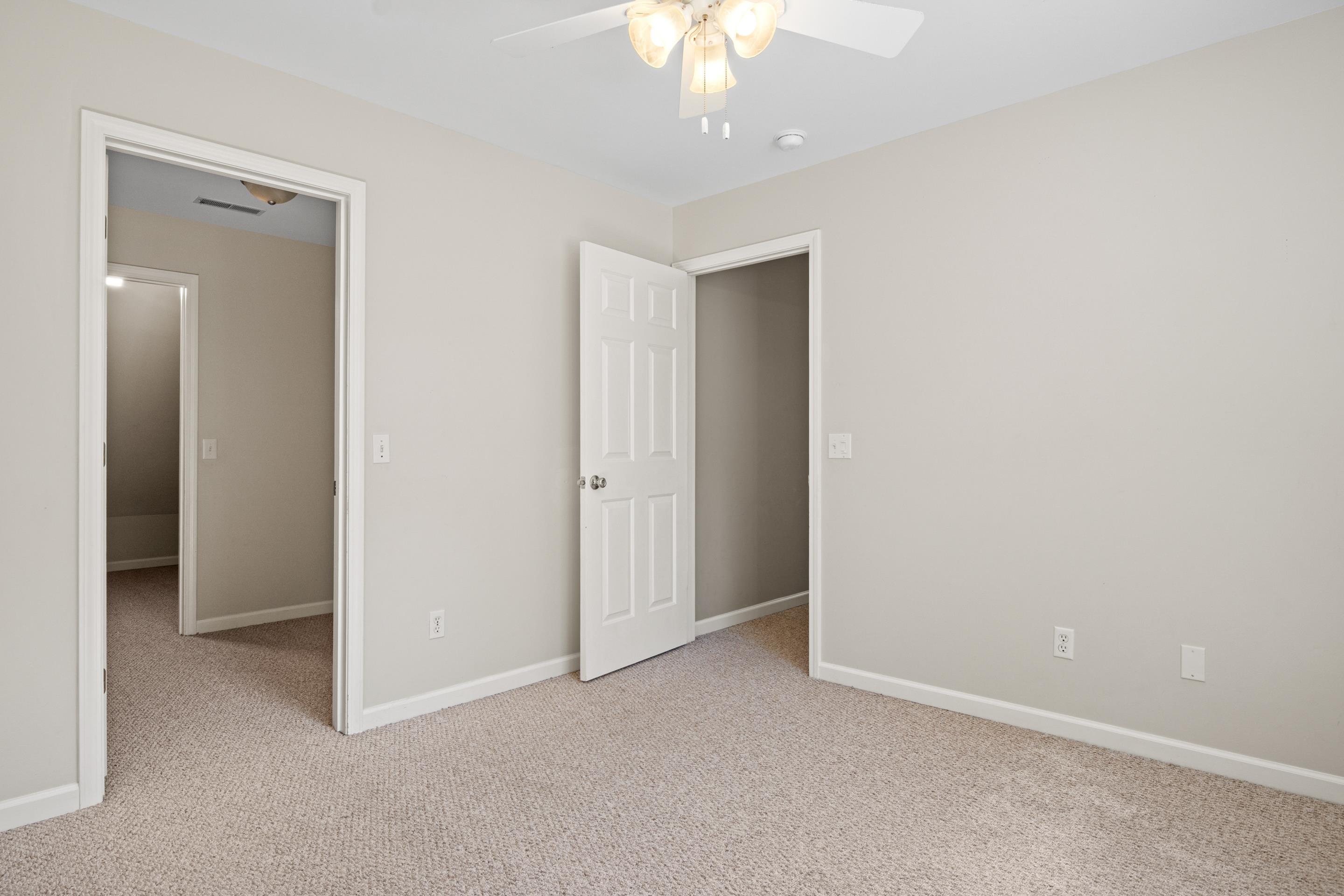 Blacksburg, Virginia, 24060, United States, 3 Bedrooms Bedrooms, ,4 BathroomsBathrooms,Residential,For Sale,1961376