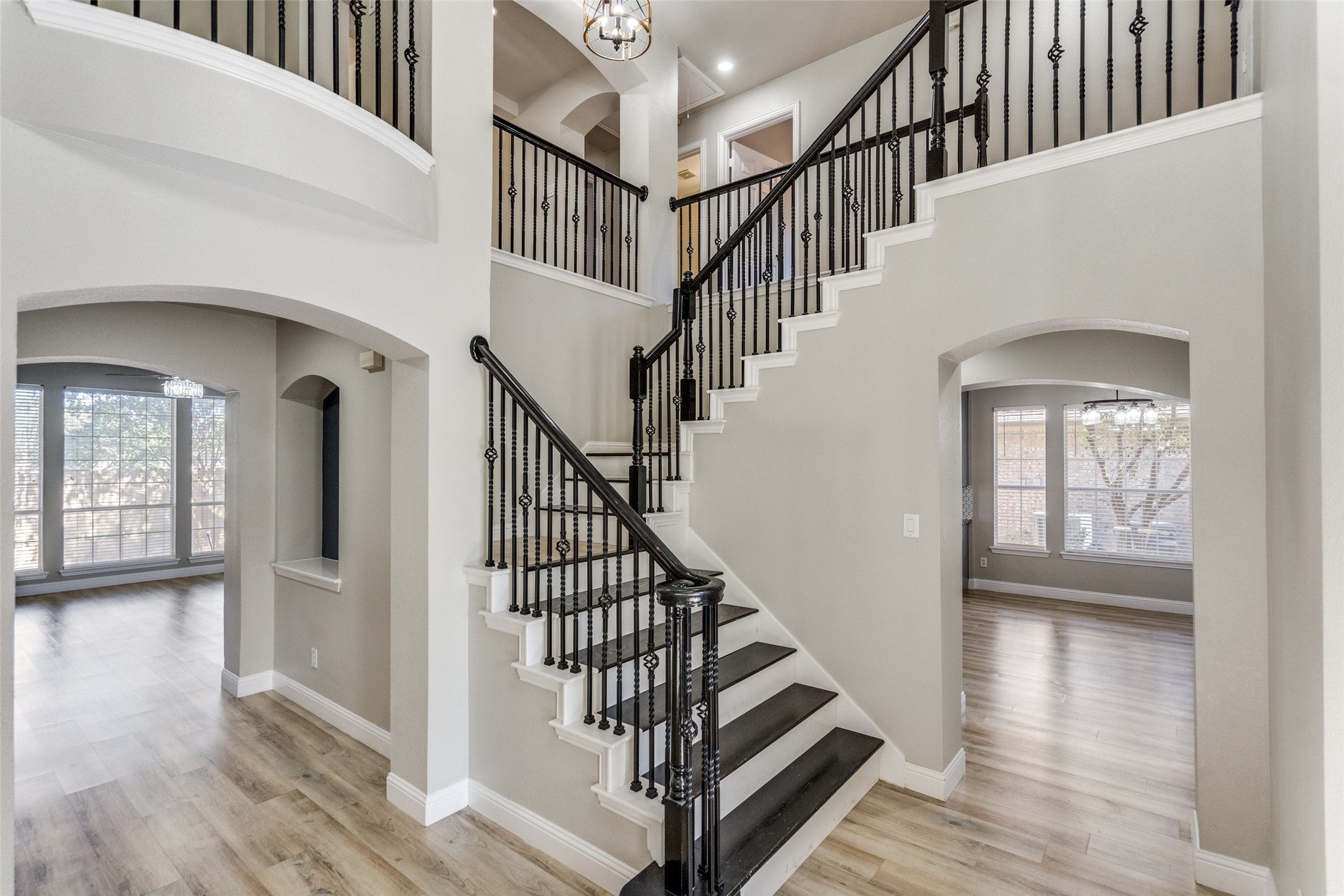 Allen, Texas, 75002, United States, 4 Bedrooms Bedrooms, ,4 BathroomsBathrooms,Residential,For Sale,1980475