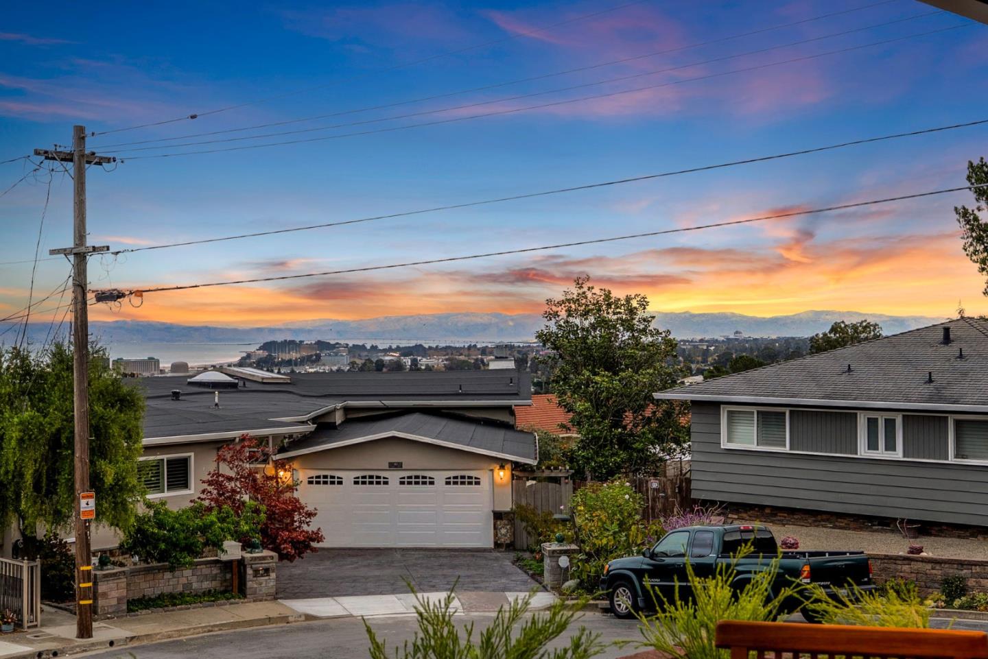 Millbrae, California, 94030, United States, 4 Bedrooms Bedrooms, ,3 BathroomsBathrooms,Residential,For Sale,1989349