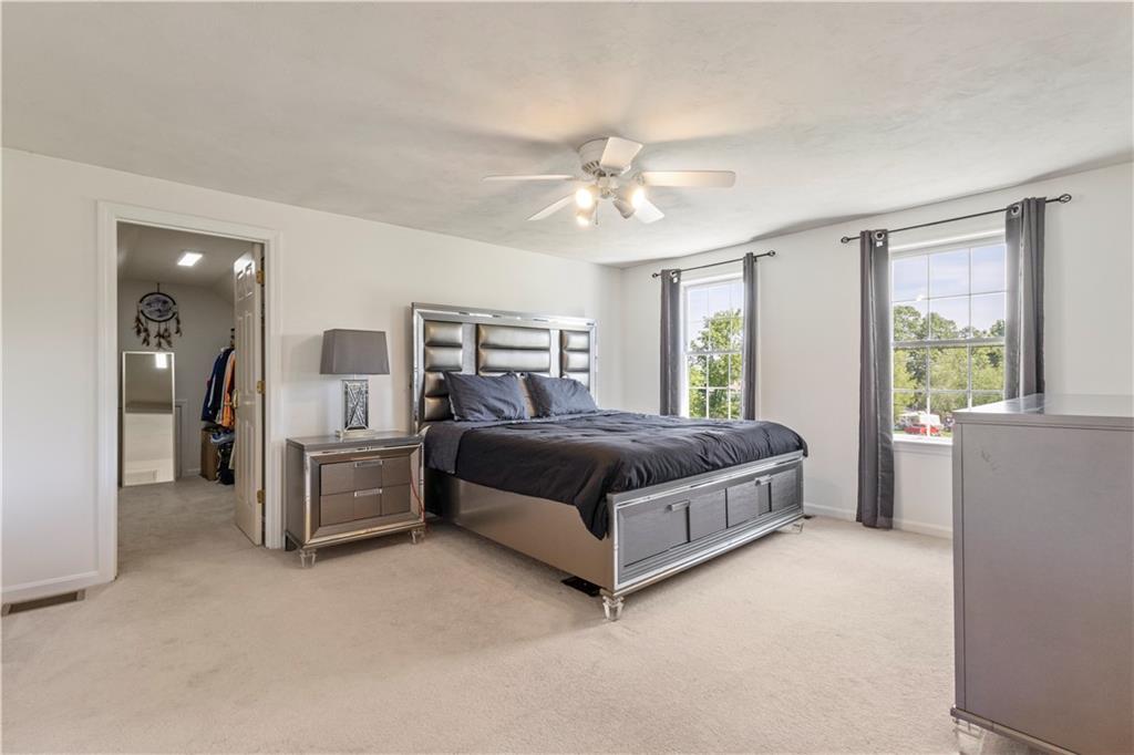Bellingham, Massachusetts, 02019, United States, 3 Bedrooms Bedrooms, ,3 BathroomsBathrooms,Residential,For Sale,1916234