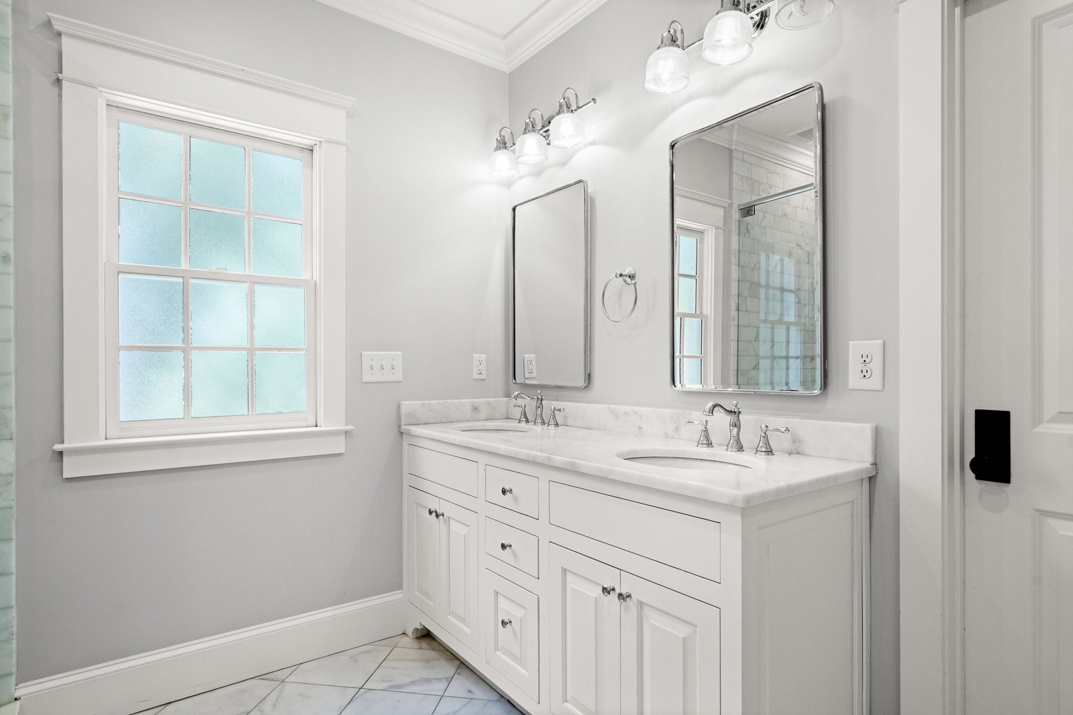  Stunning and Completely Renovated Morningside Home on 3.2+/- Acre Estate Lot - 物件實景