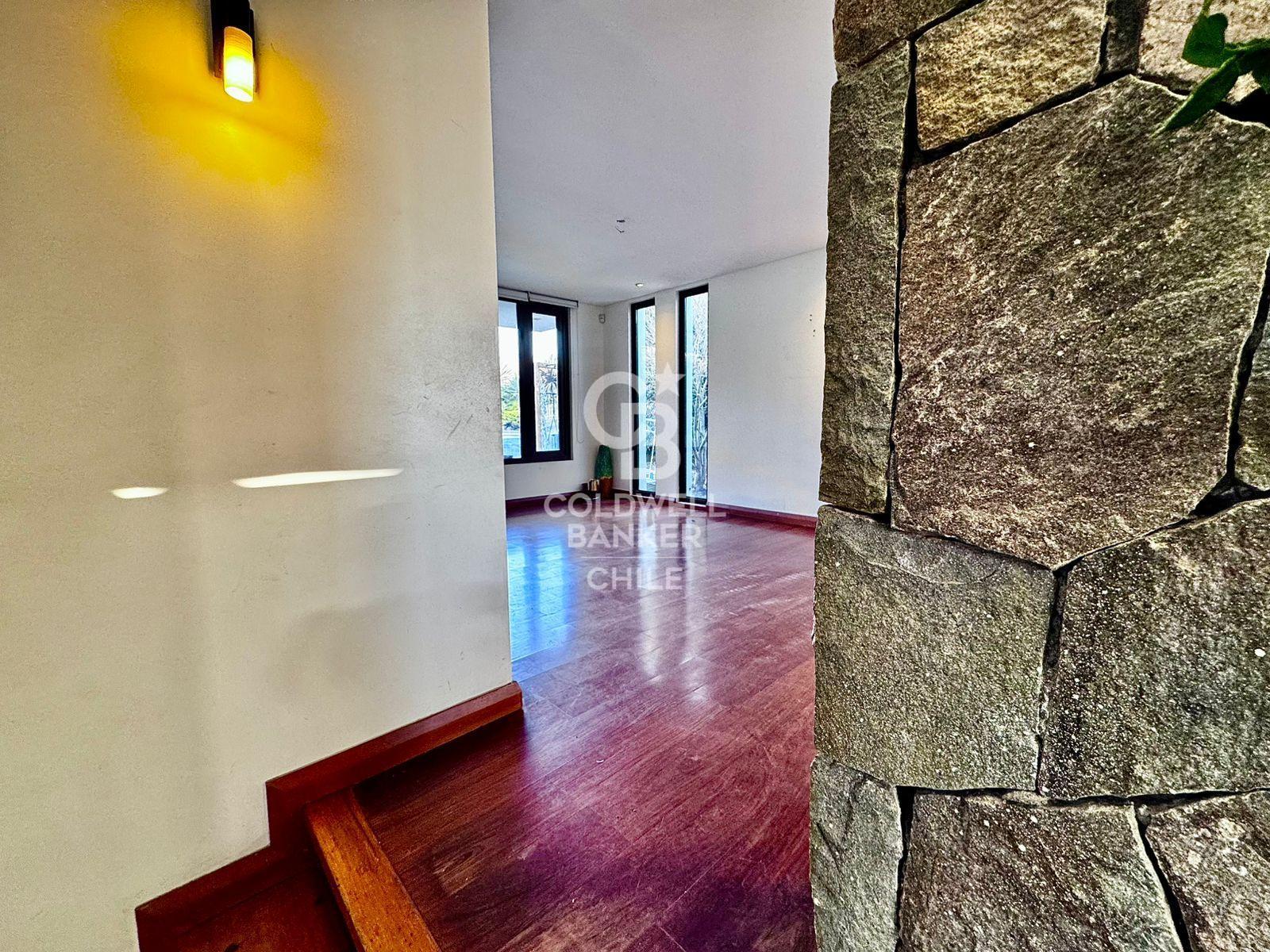Colina, Chile, 4 Bedrooms Bedrooms, ,4 BathroomsBathrooms,Residential,For Sale,1885108