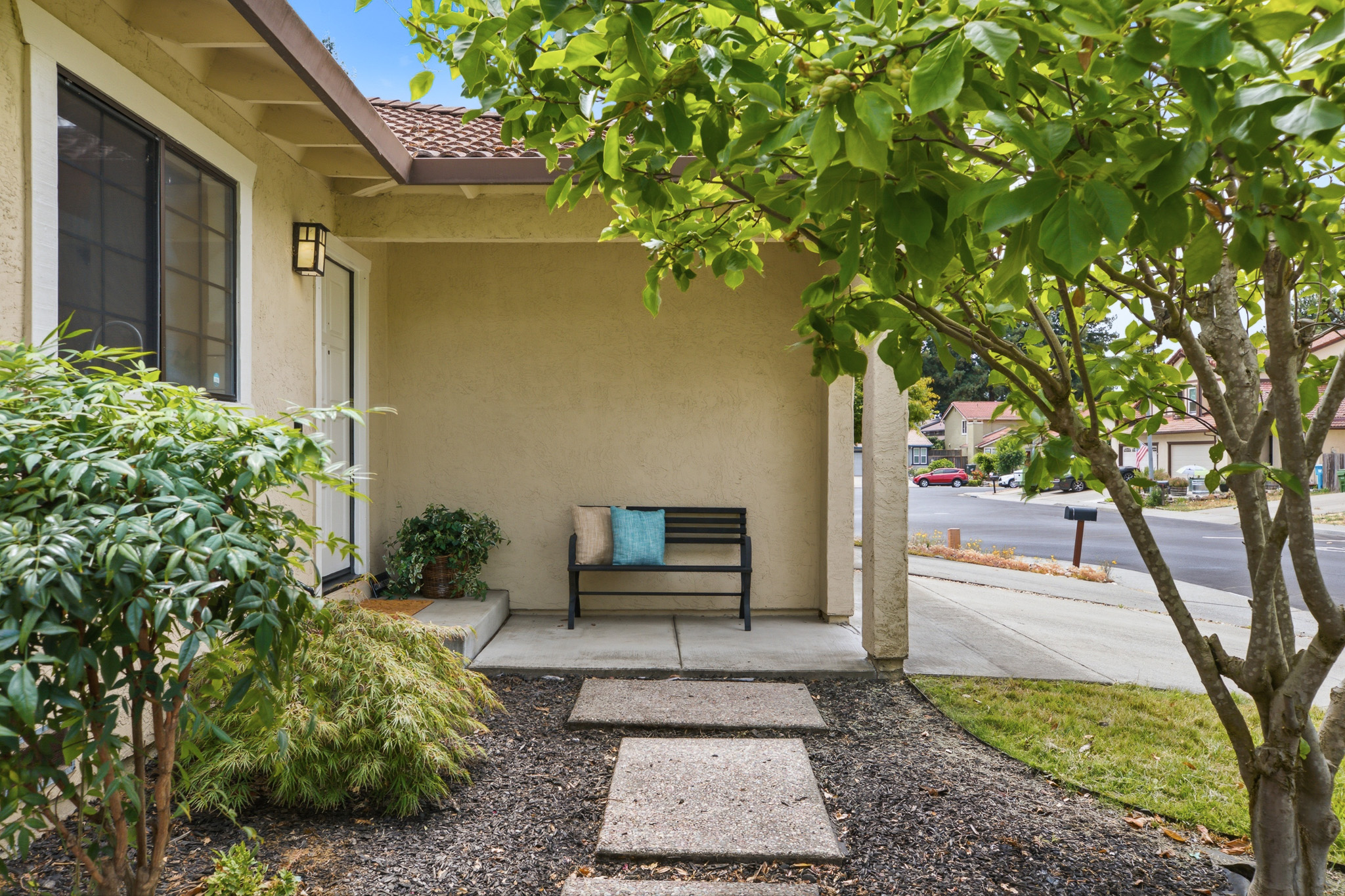  Comfortable Single Family Townhome in Wonderful Neighborhood - 物件實景