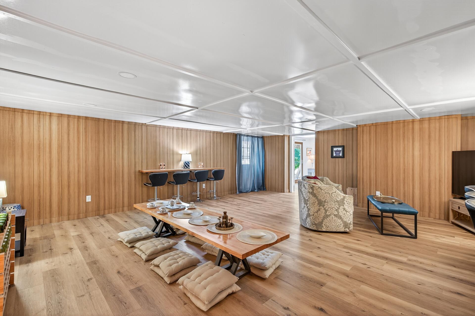 Plymouth, Minnesota, 55441, United States, 5 Bedrooms Bedrooms, ,2 BathroomsBathrooms,Residential,For Sale,1989260