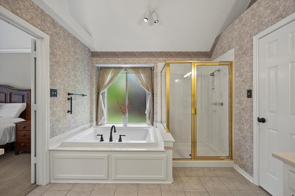 Rockwall, Texas, 75032, United States, 4 Bedrooms Bedrooms, ,3 BathroomsBathrooms,Residential,For Sale,1826562