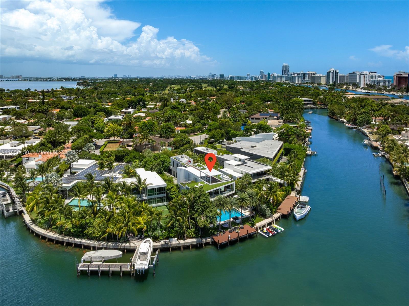 Miami Beach, Florida, 33140, United States, 5 Bedrooms Bedrooms, ,8 BathroomsBathrooms,Residential,For Sale,1918042