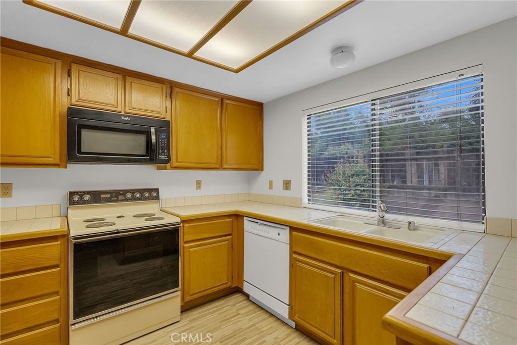 11359 Ridgemont Drive, Moreno Valley, California, 92557, United States, 3 Bedrooms Bedrooms, ,2 BathroomsBathrooms,Residential,For Sale,11359 Ridgemont Drive,1515721