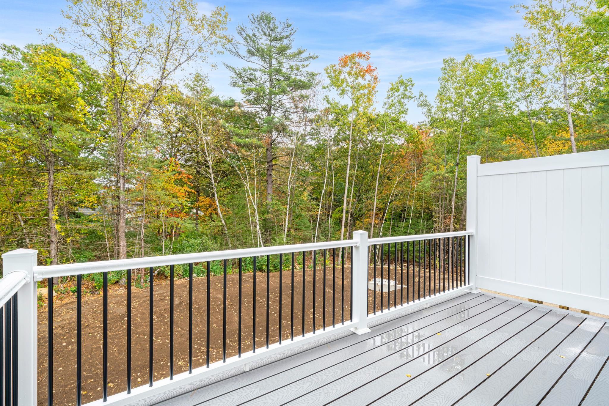 Londonderry, New Hampshire, 03053, United States, ,Residential,For Sale,1989120