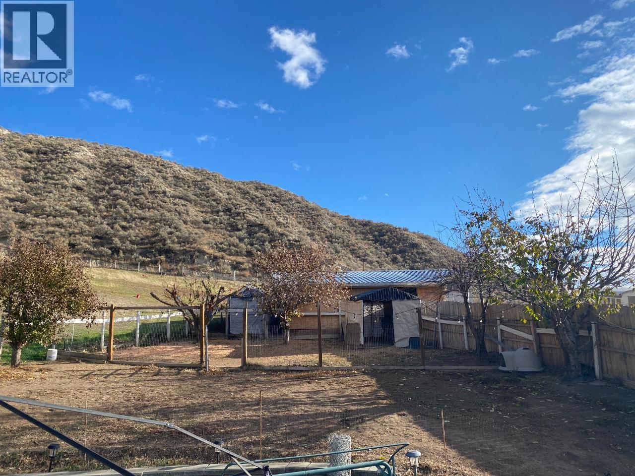 KAMLOOPS, British Columbia, V2H 1S7, CA, 4 Bedrooms Bedrooms, ,3 BathroomsBathrooms,Residential,For Sale,1949543