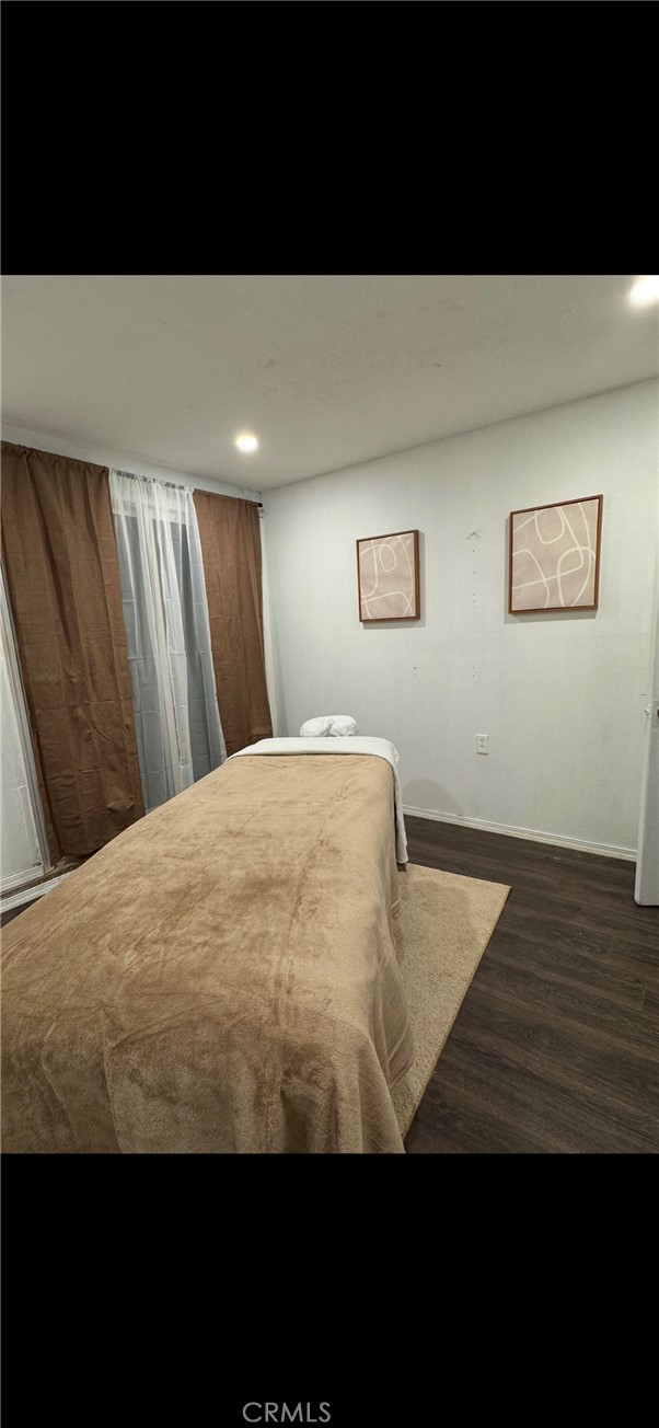 Lancaster, California, 93535, United States, 5 Bedrooms Bedrooms, ,2 BathroomsBathrooms,Residential,For Sale,1899707