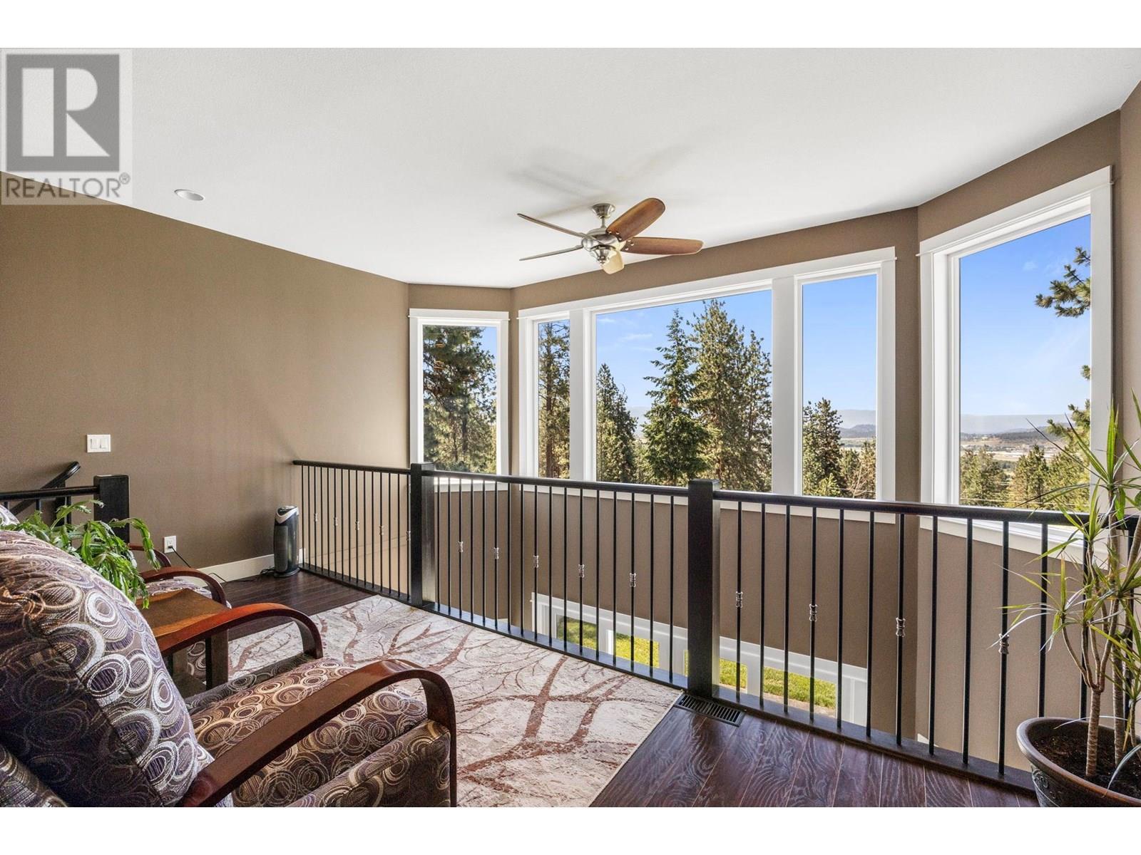 KELOWNA, British Columbia, V1X 7V3, CA, 4 Bedrooms Bedrooms, ,2 BathroomsBathrooms,Residential,For Sale,1948769