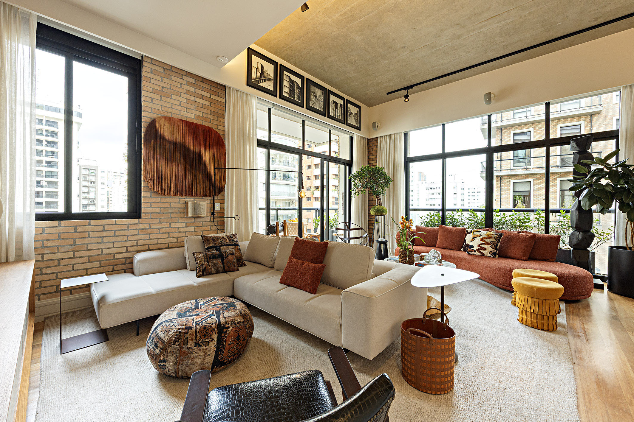  Contemporary Architecture and Elegance in a Prime Itaim Location - 物件實景