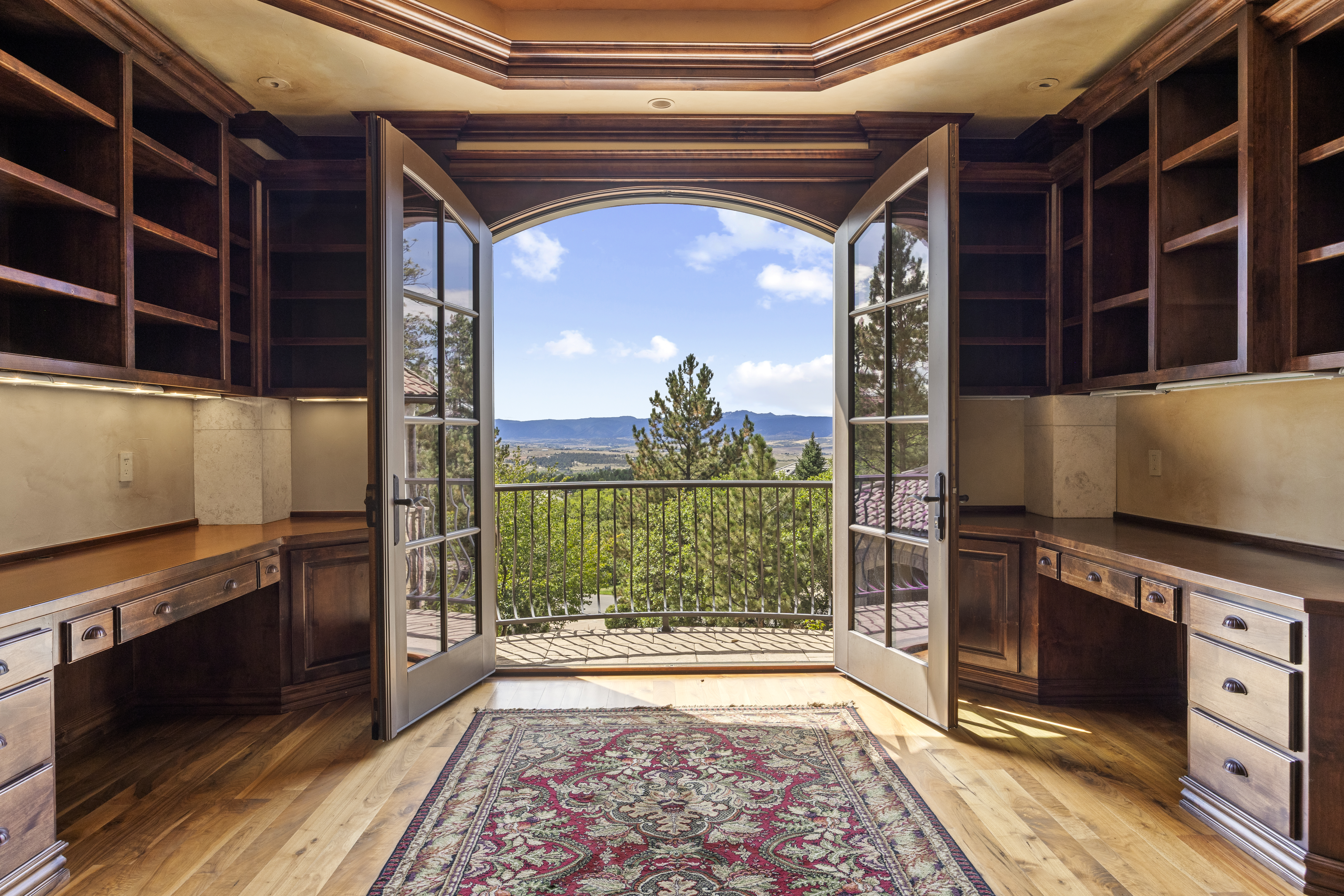  Award-Winning Tuscan-Inspired Estate - 物件實景