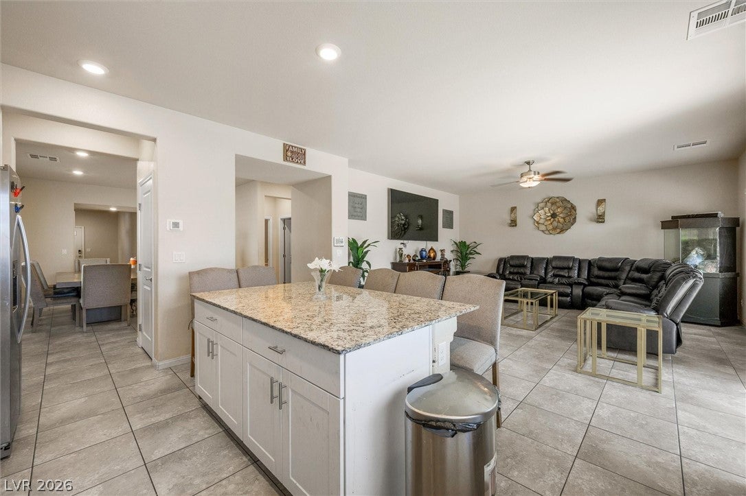 North Las Vegas, Nevada, 89032, United States, 5 Bedrooms Bedrooms, ,1 BathroomBathrooms,Residential,For Sale,2049129